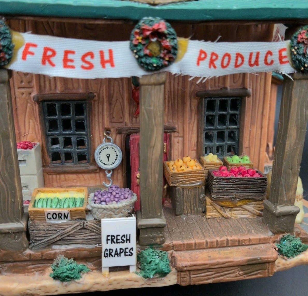 Lemax Christmas Holiday Village Bill’s Produce Mart Market Grocery Store READ
