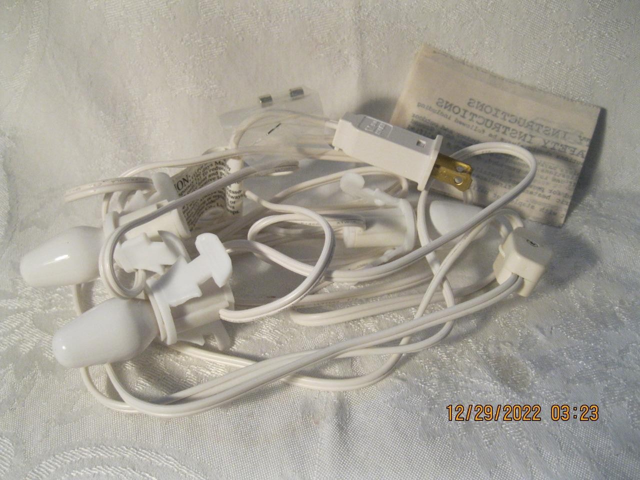 3 Light Replacement Cord/Plastic Clips W/Bulbs Lamp Cord for Christmas Villages