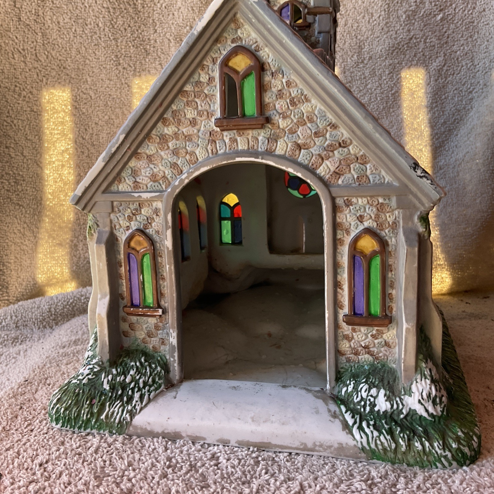 Partylite Exclusive Olde World Village #2 Victorian Church, Tea Light House (636