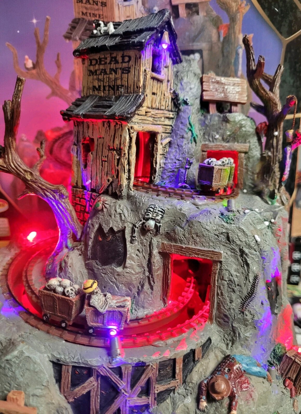 2006 Lemax Dead Man’s Mine Spooky Town Halloween Village Retired w/Box Adapter