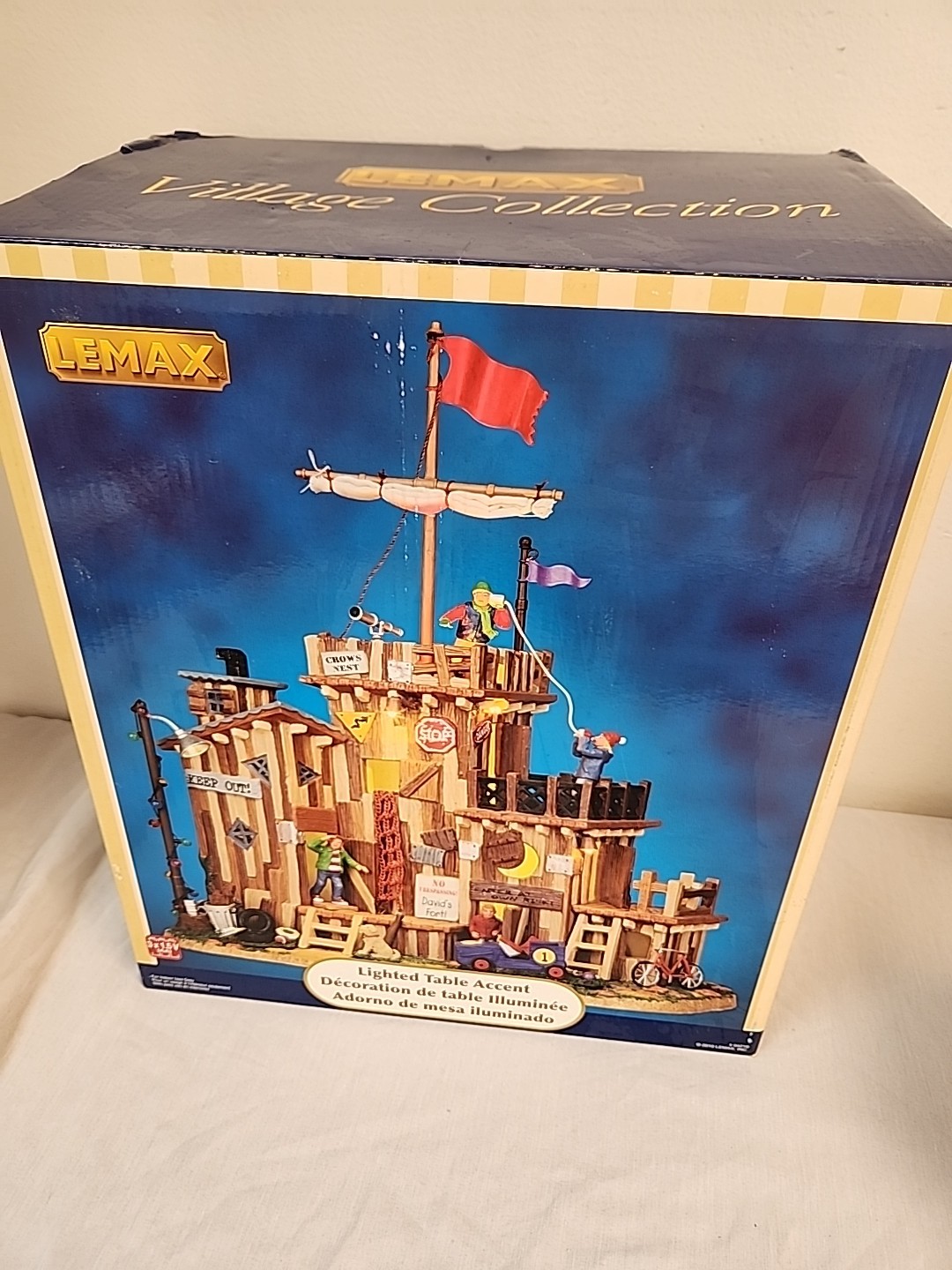 LEMAX Signature David’s Fort #04218 Lighted Holiday Porcelain Village Scene