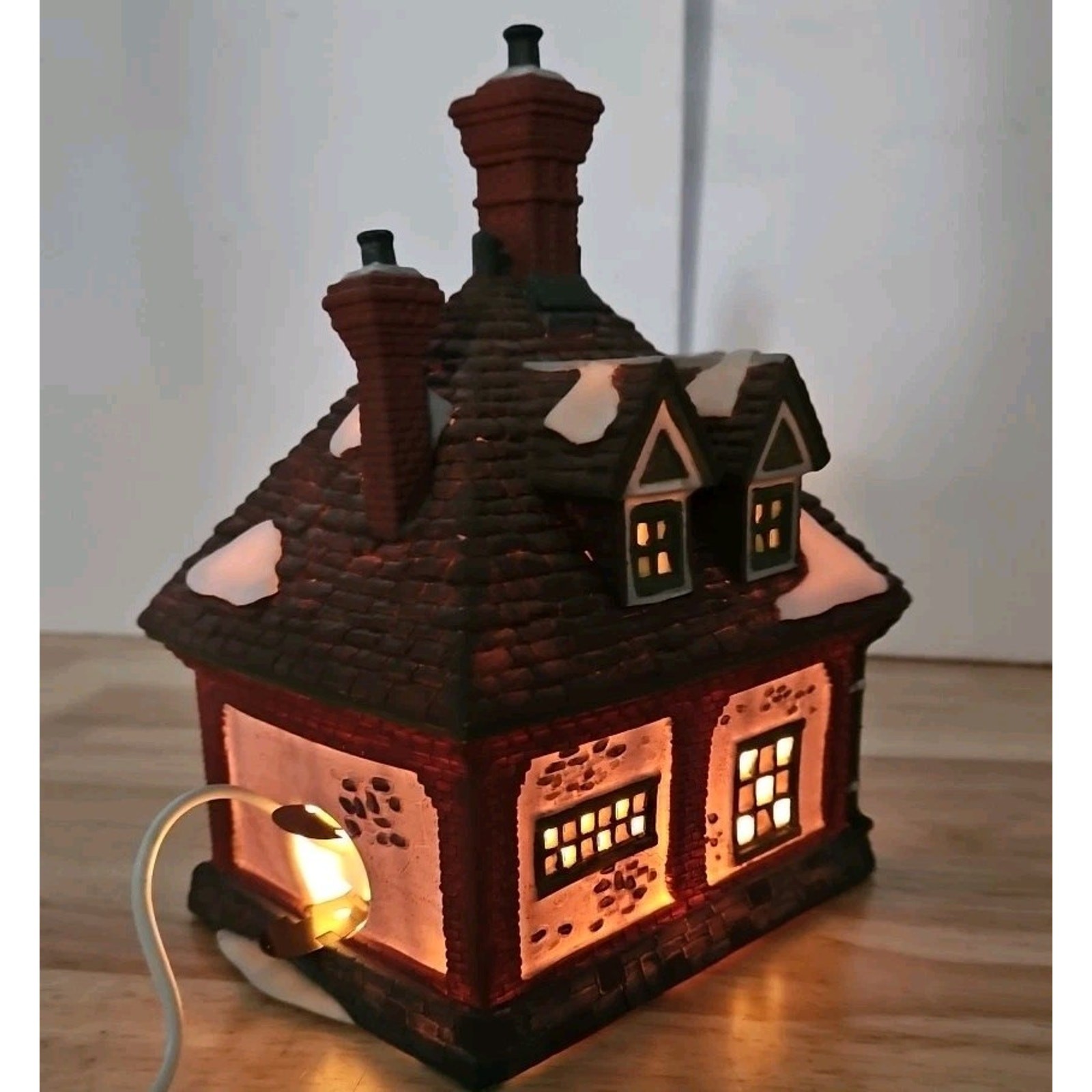Dept. 56 Dickens’ Village Series WM. Wheat Cakes & Puddings #5808-4 (1993)