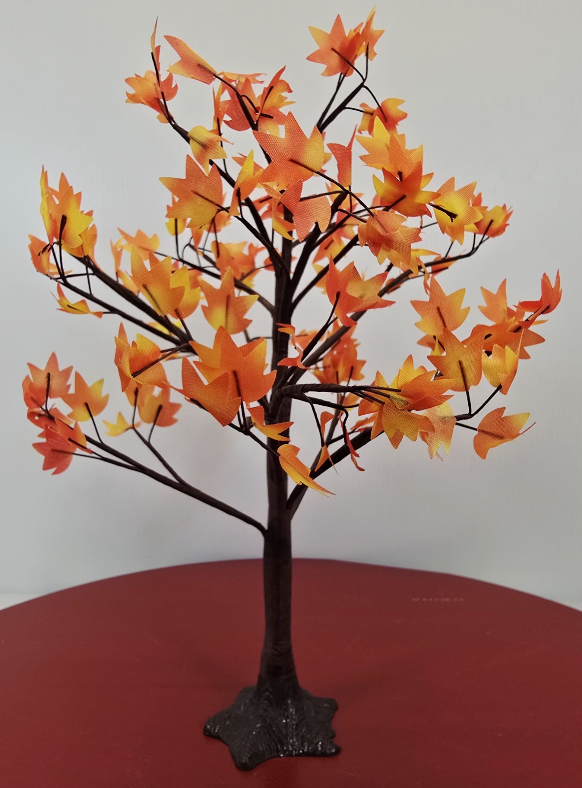 Dept 56 Village Autumn Maple Tree #52540 Fall Accessory Pre‑Owned Excellent