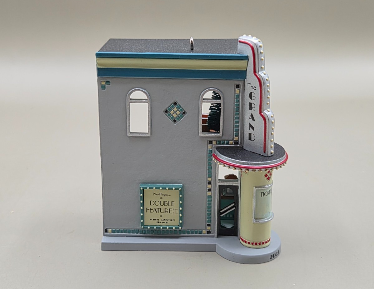 Hallmark 2003 The Grand Theater Ornament Nostalgic Houses & Shops #20 QX8149