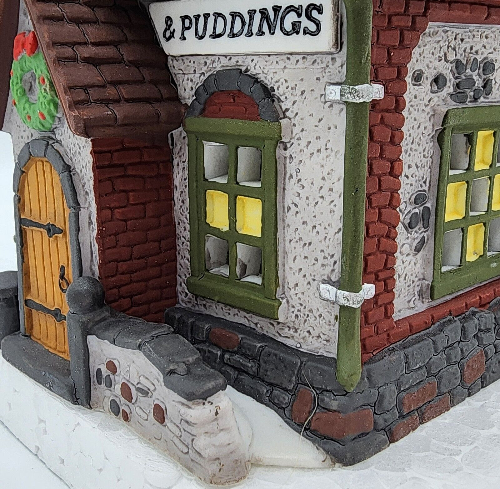 Dept 56 Dickens WM. WHEAT CAKES & PUDDINGS 58084 cute little dessert shop