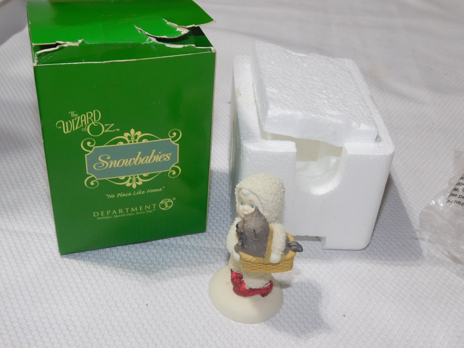 Snow Babie Department 56 No Place Like Home Wizard of Oz Ruby Slippers Toto 2006
