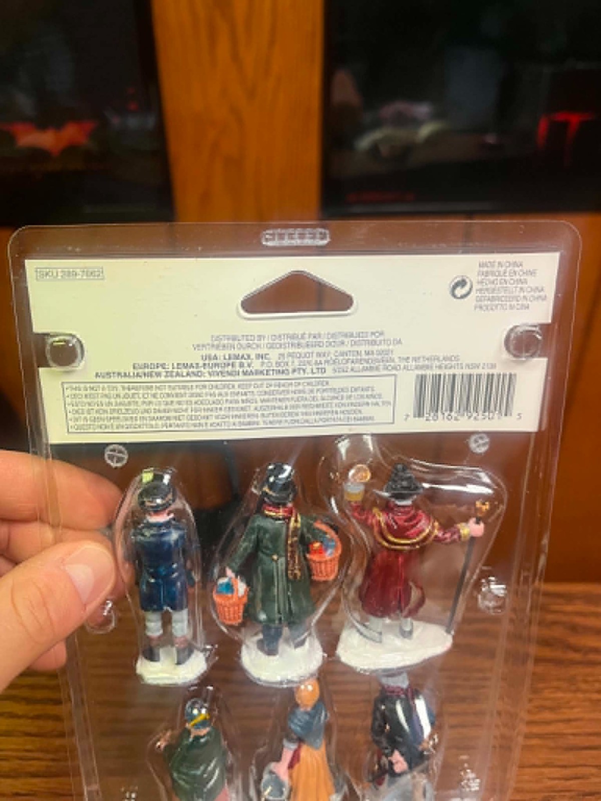 1999 Sealed Lemax Set of 6 # 92356 Caddington Christmas Village People Figurine