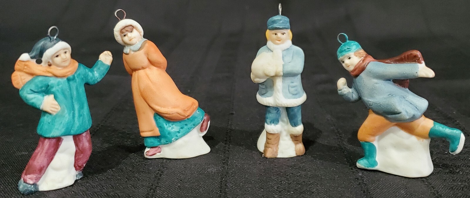 KIDS PLAYING SKATING SNOWBALL WINTER Christmas Village Kmart 4 FIGURES ORNAMENTS