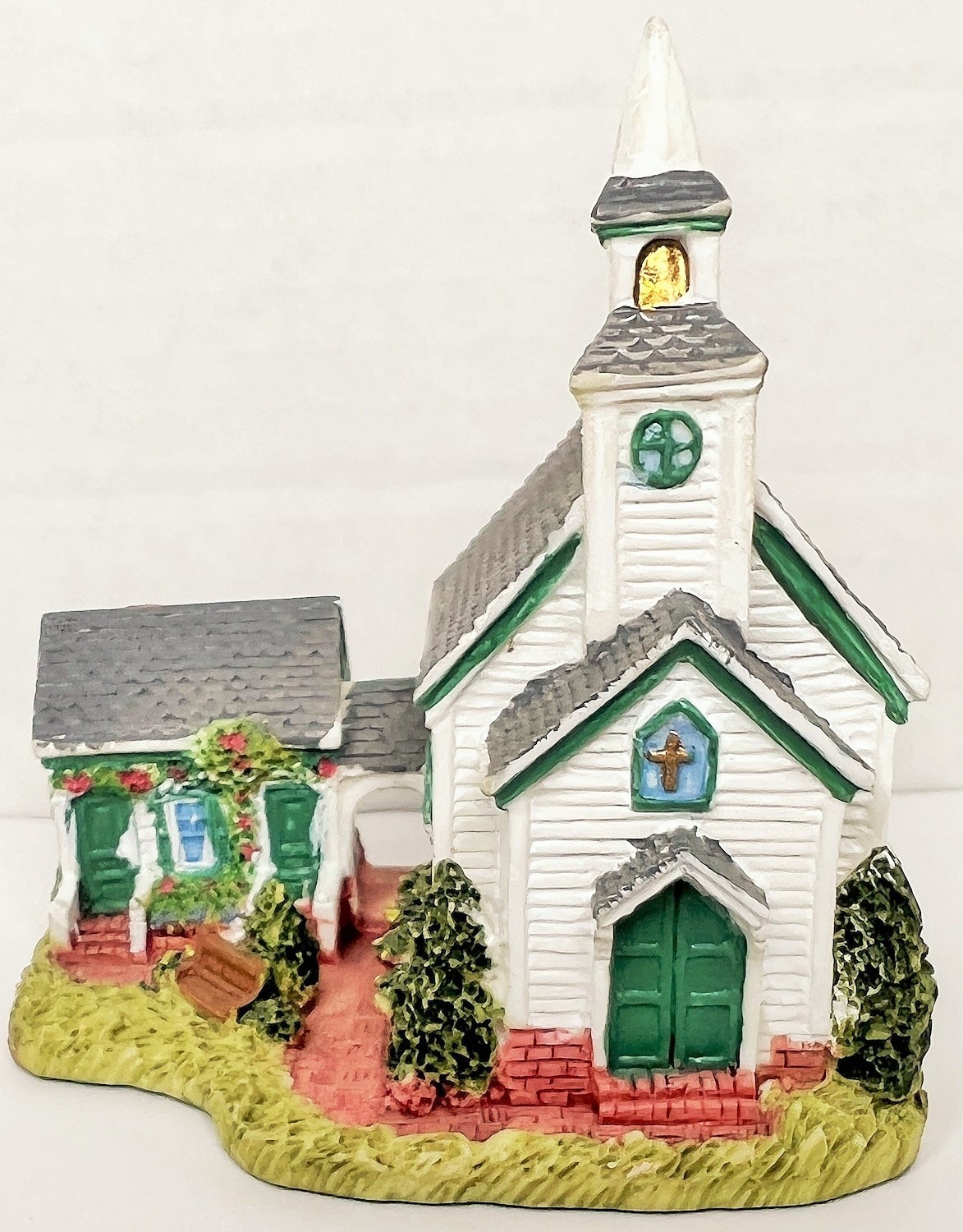 Liberty Falls Village Pioneer’s Church AH108 1996 NO Box