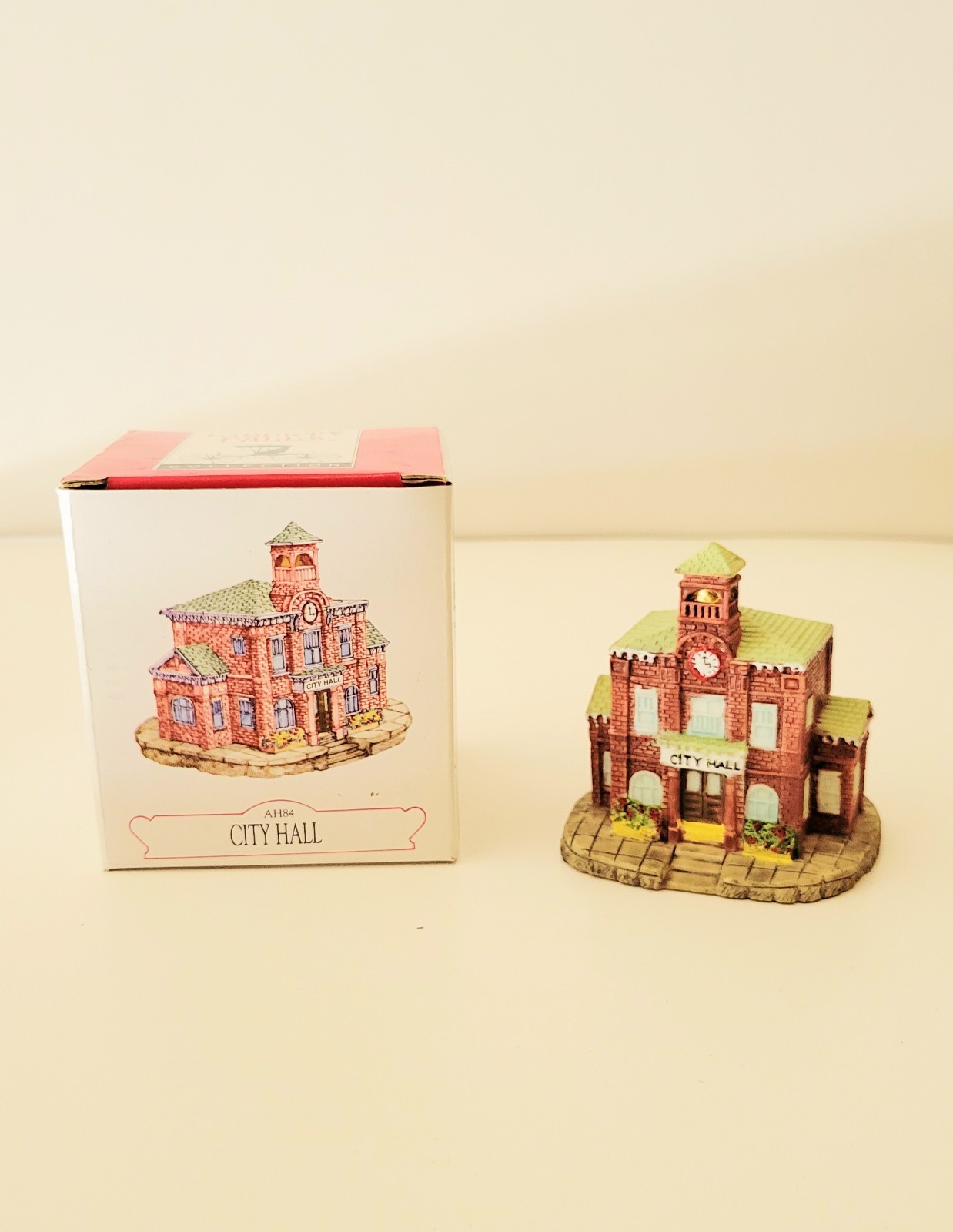 Mixed (Lot of 14) The Americana Collection