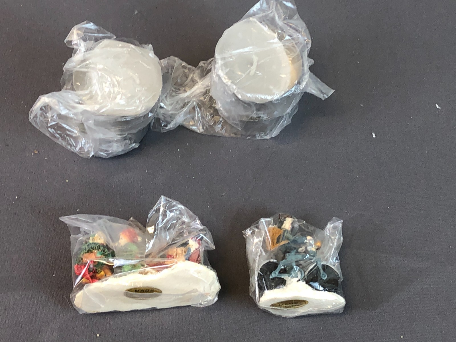 Giftco Inc Christmas VICTORIAN VILLAGE CERAMIC VOTIVE Collection UNUSED NIB