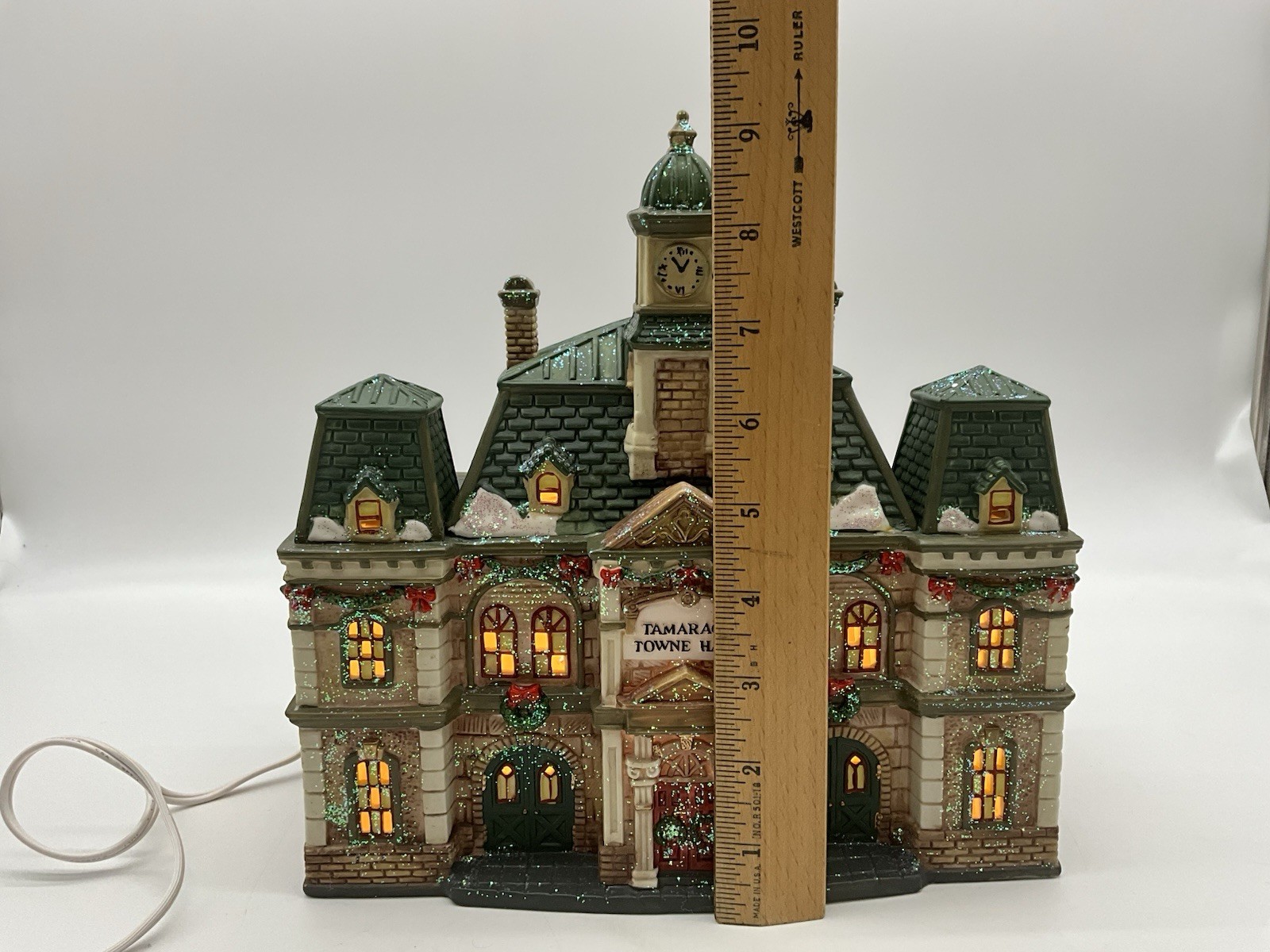 Santa’s Workbench Collection “Tamarack Towne Hall” Porcelain VTG Christmas House