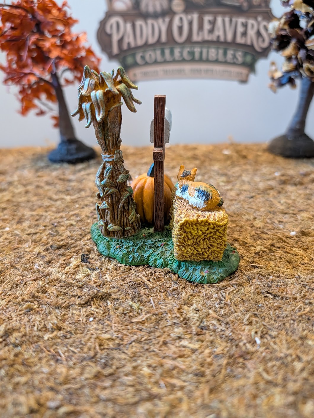 Dept 56 Halloween Accessory – Harvest Mailbox