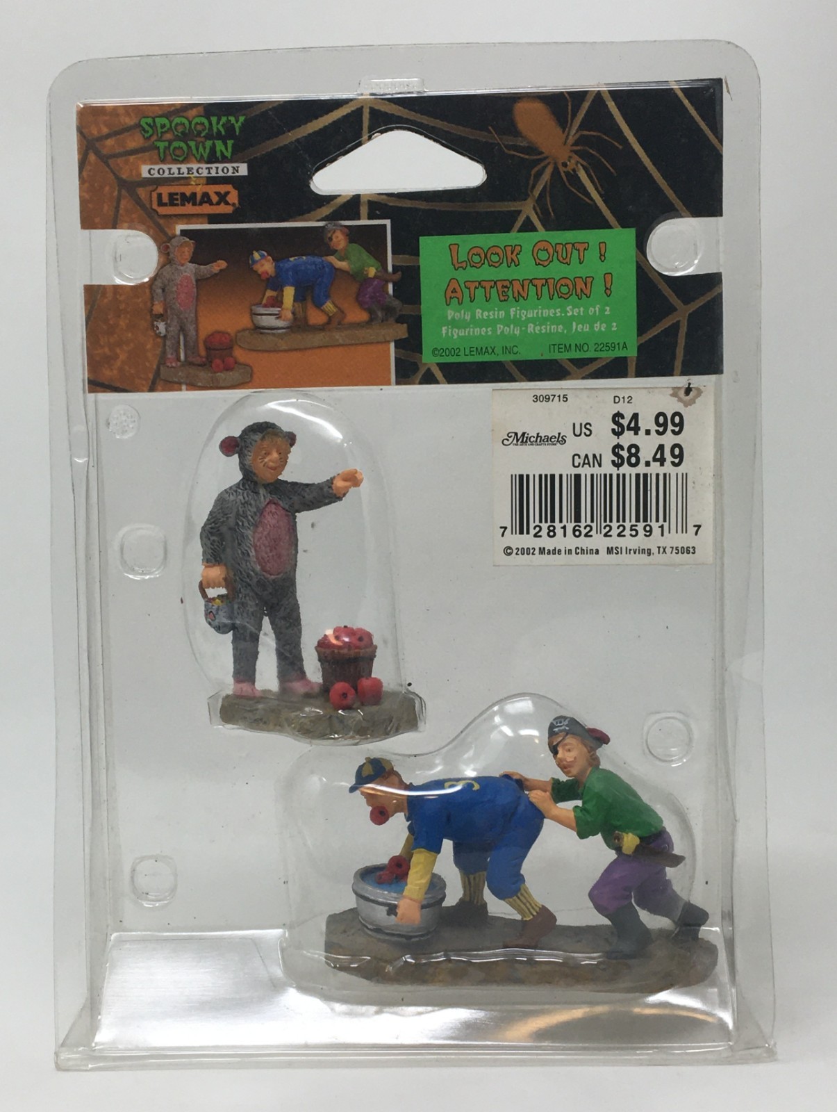 Halloween Spooky Town Lemax Mouse Pirate Apple Bucket Baseball Player