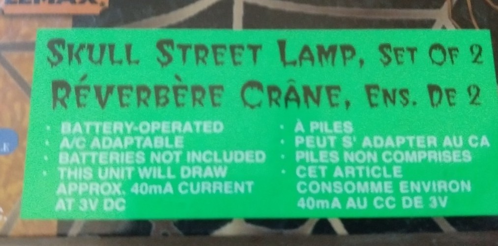 NOS Lemsx 2004 Spooky Town Collection Skull Street Lamp Set of 2 #44137 RETIRED