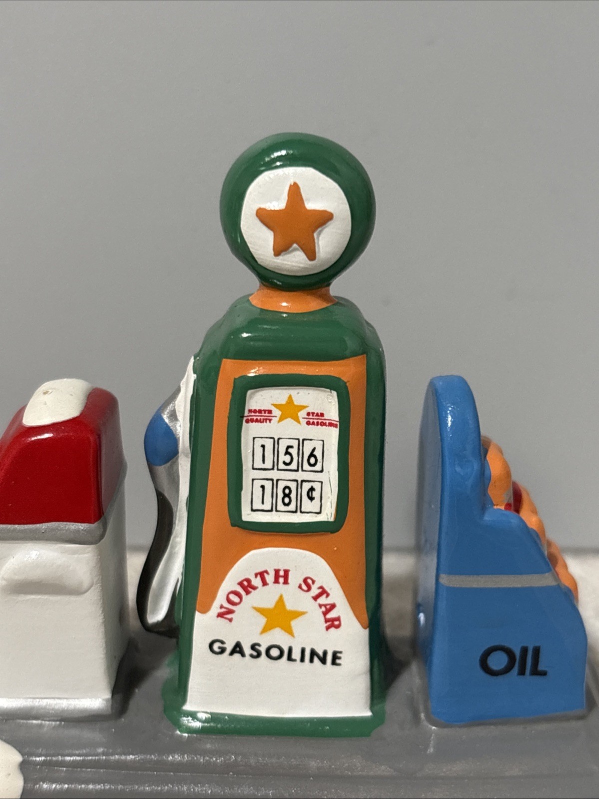 Dept 56 North Star Gasoline Gas Pump Uptown Motors Franks Gas Station Accessory