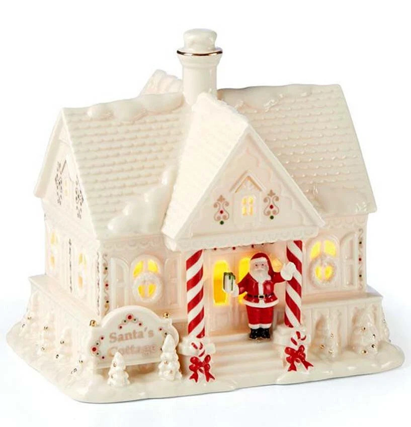 Lenox Mistletoe Park Lighted Santa’s Cottage Village Treasures #893609 New
