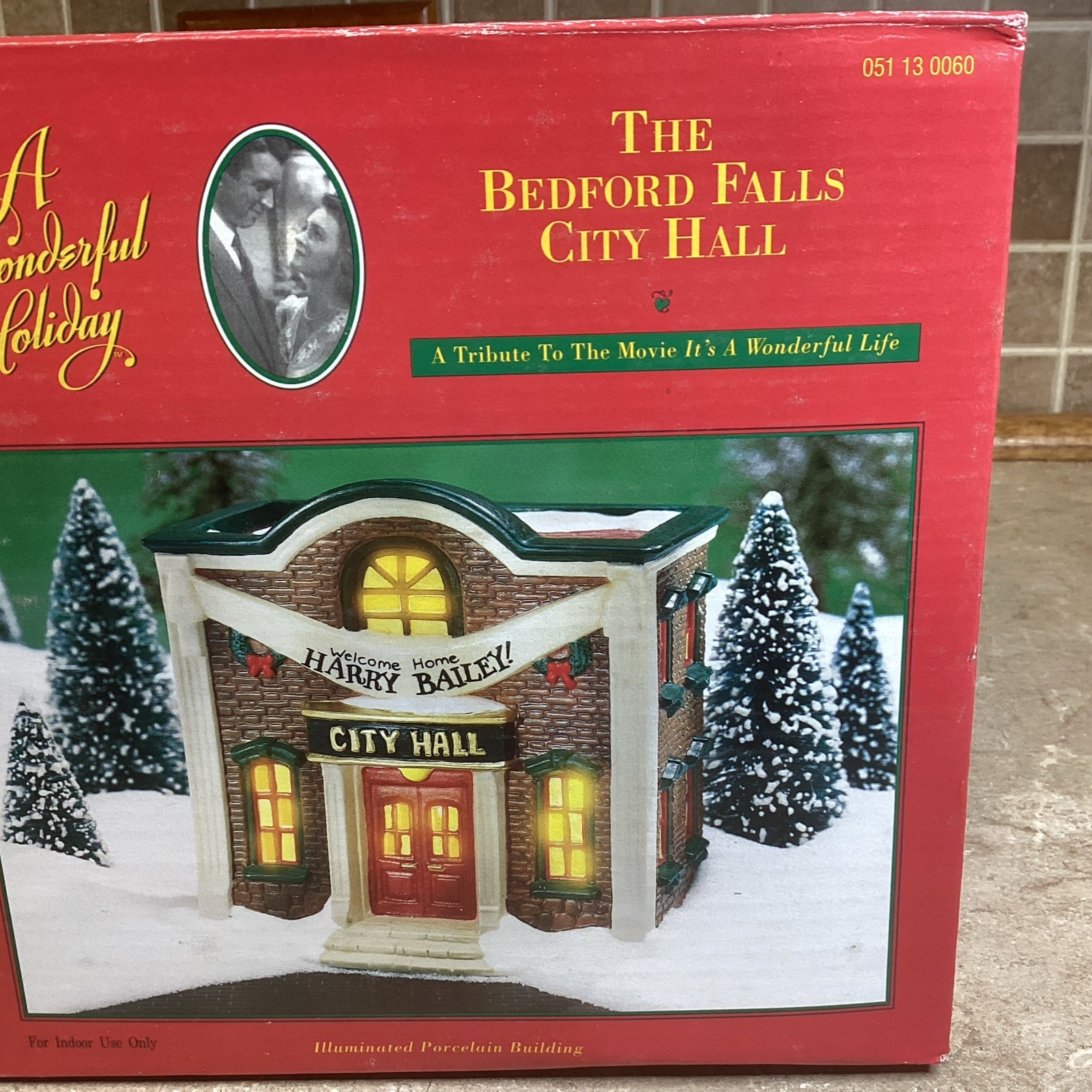 It’s a Wonderful Life Holiday Village – Bedford Falls City Hall- NEW