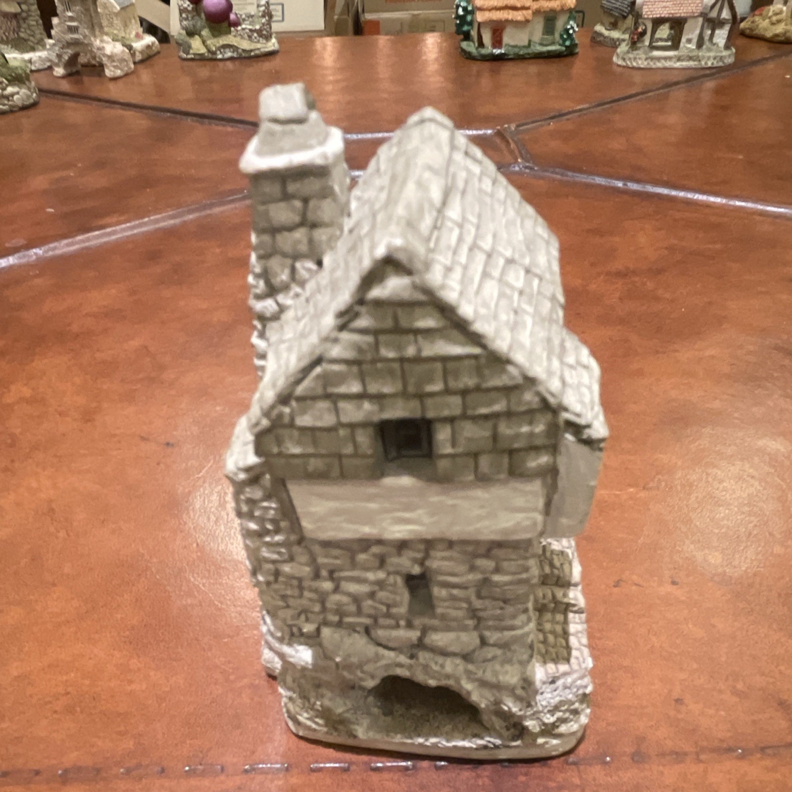 Lilliput Lane Fishermans Cottage Hand Painted Ceramic House Figurine 1980s