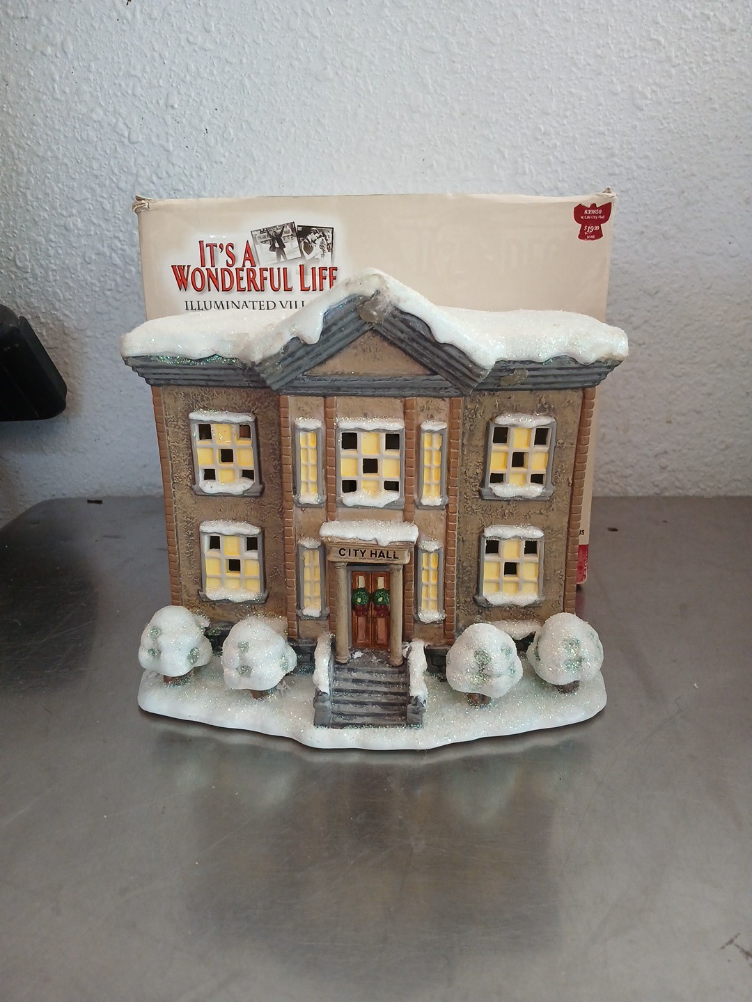 It’s A Wonderful Life Lighted Village Bedford Falls City Hall Series II