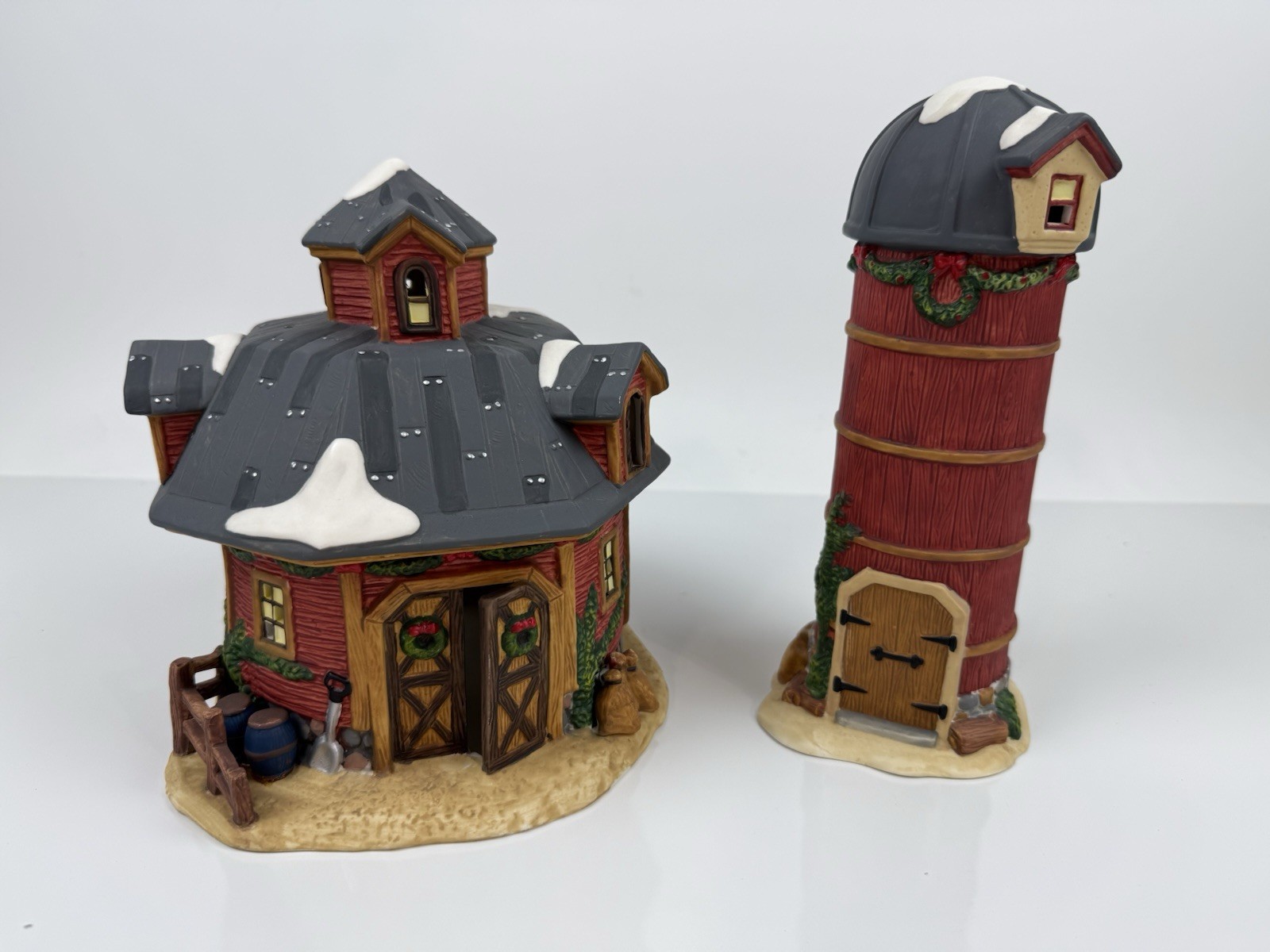 Heartland Valley Village Farm House & Silo Porcelain Christmas House