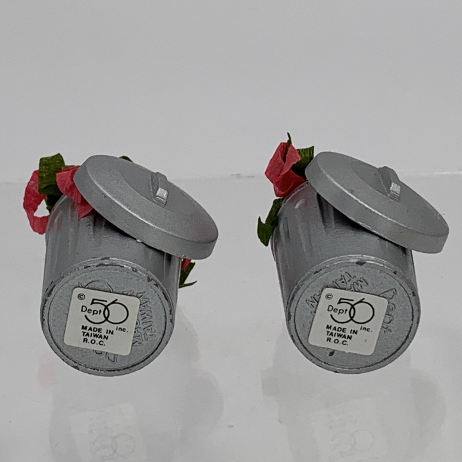 Dept 56 Snow Village Set of 2 Christmas Metal Trash Cans Hand Painted 5209-4