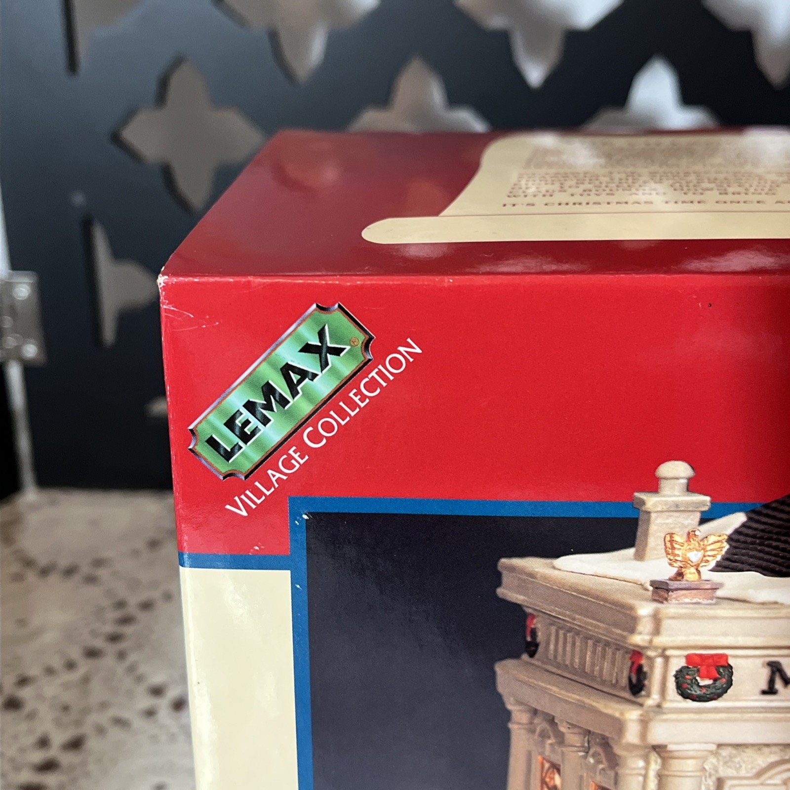 Vintage 1999 Lemax Village Collection “Midtown Bank” Christmas Village NIB