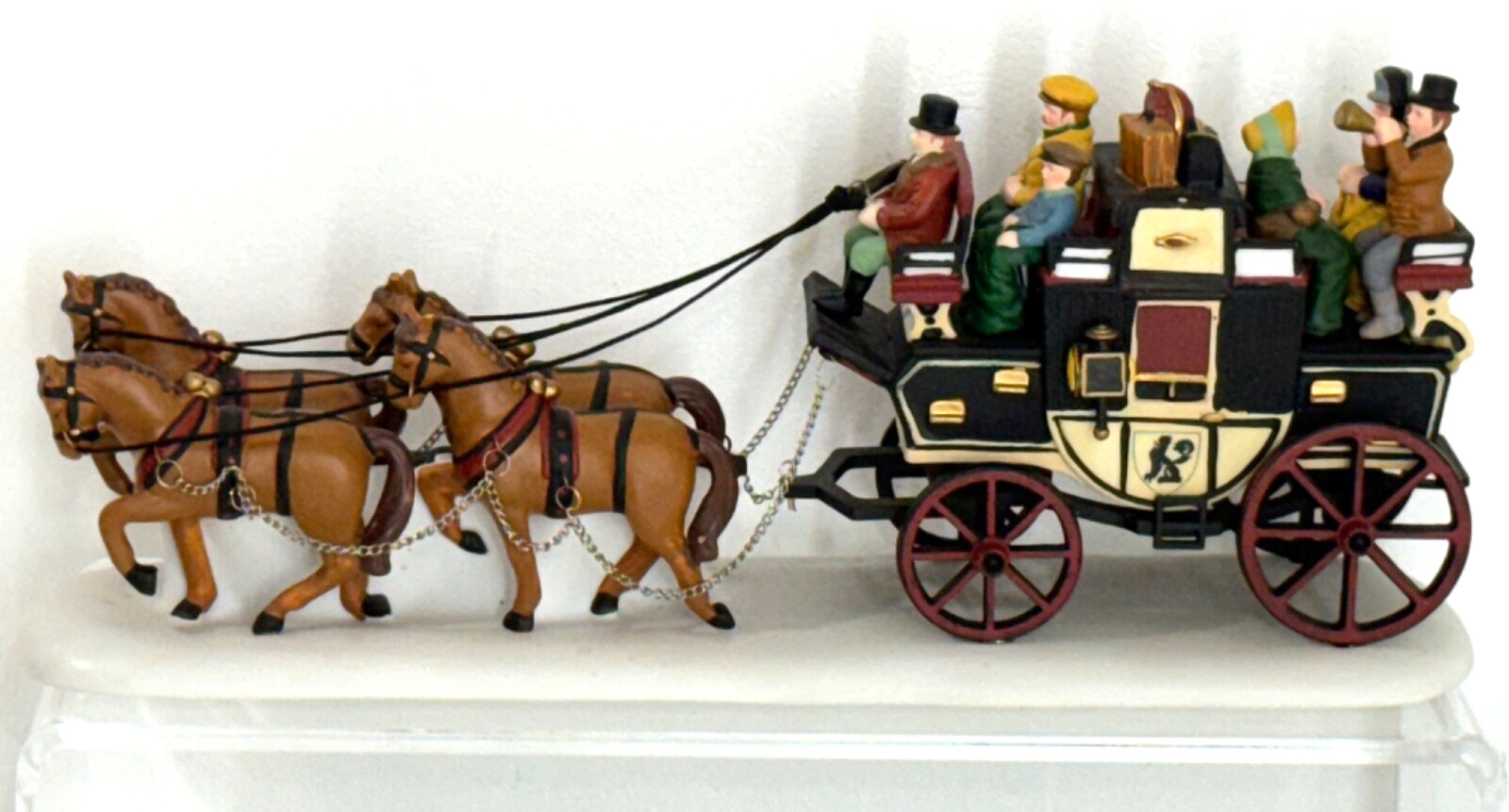 Dept 56 Holiday Coach The Heritage Village Collection #5561-1 In Box Retired