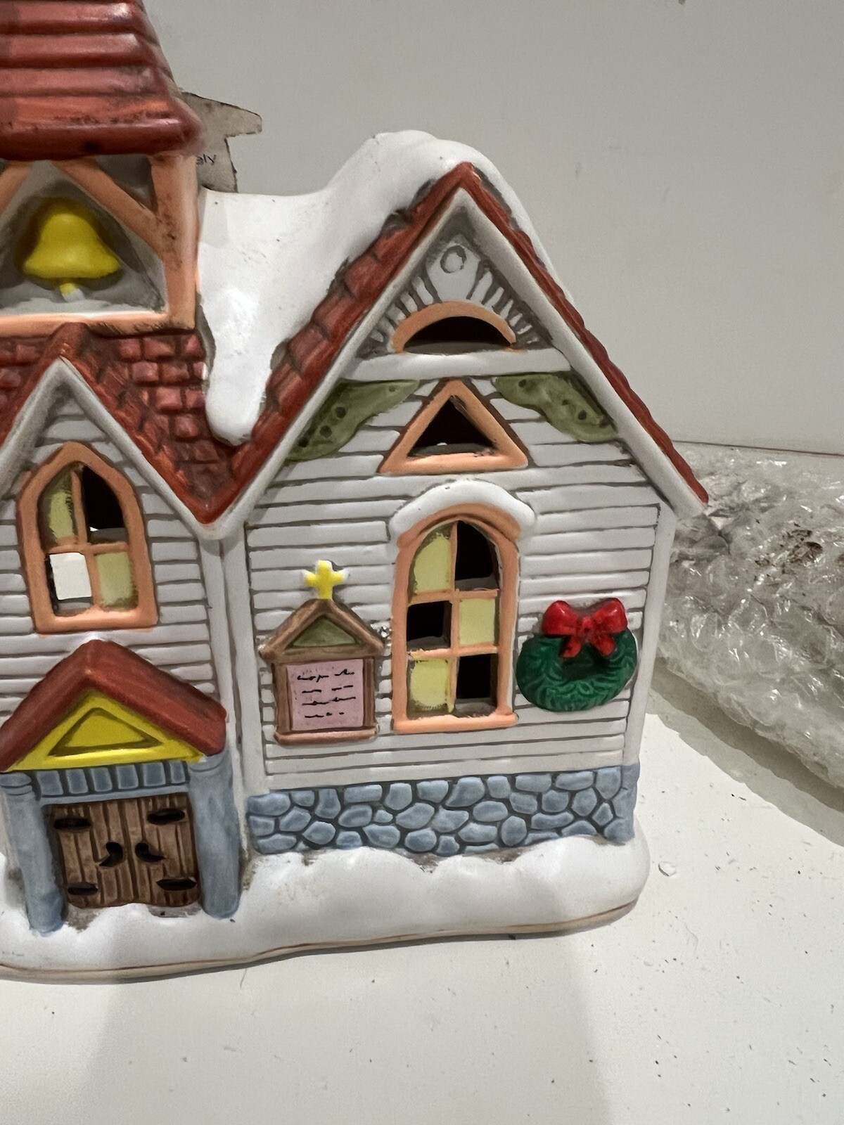 1987 Lefton Colonial Village Lighted Church Chapel #06334 By Byron Wood