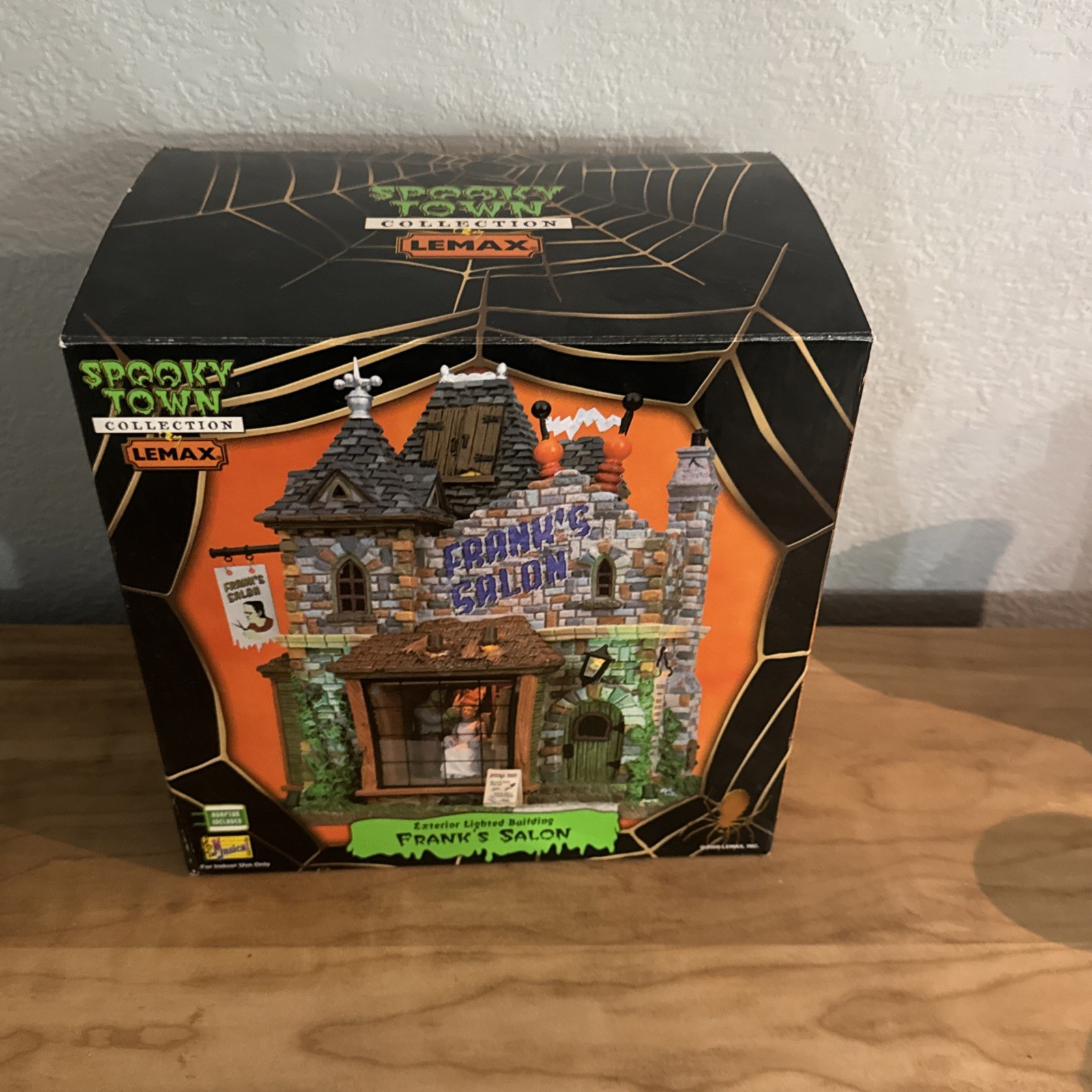 Lemax Spooky Town Franks Salon Frankenstein Hair Cut LED Sound Halloween Village