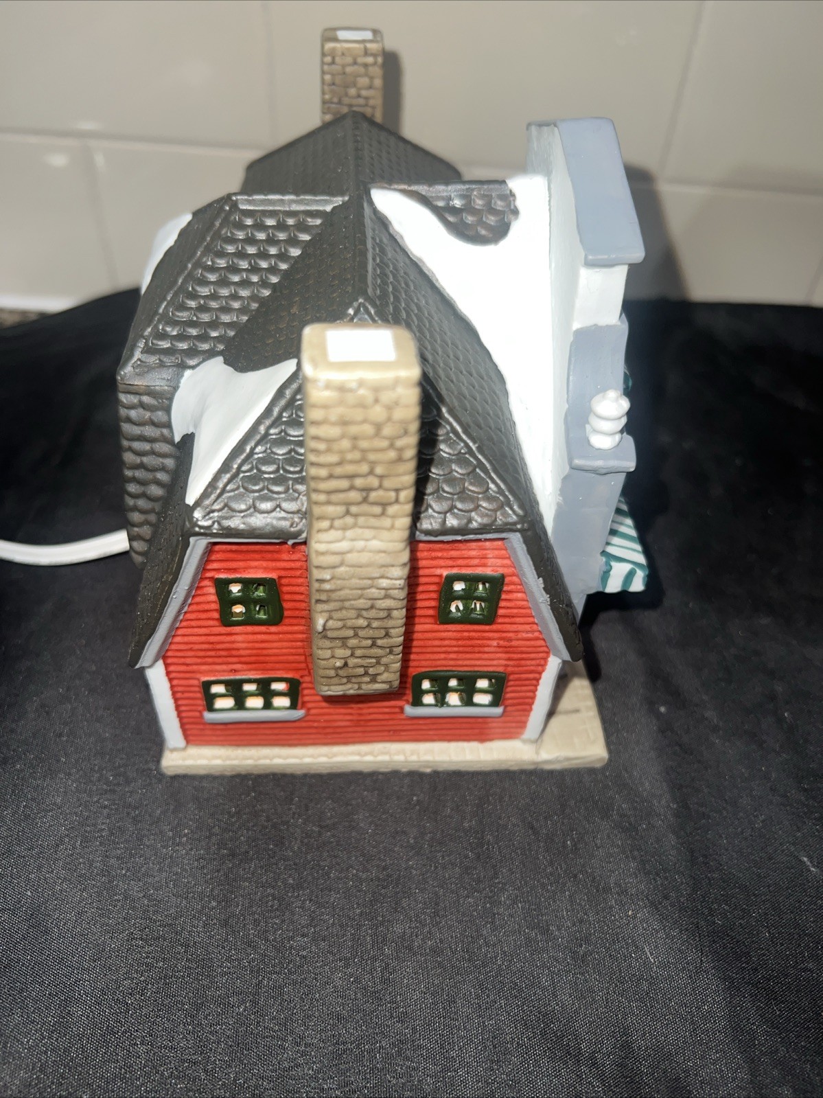 Lemax 1994 The Square Knot Rest Hearthside Dickensvale Caddington Lighted House