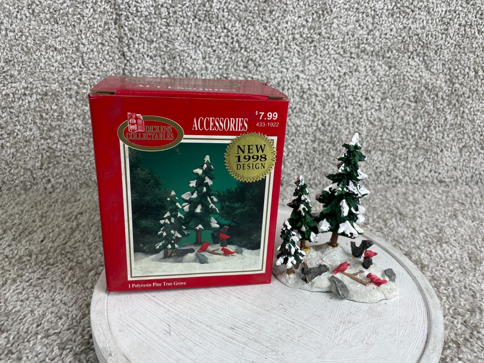 1998 Vintage Dickens Collectables Accessories Pine Tree Grove Polyresin