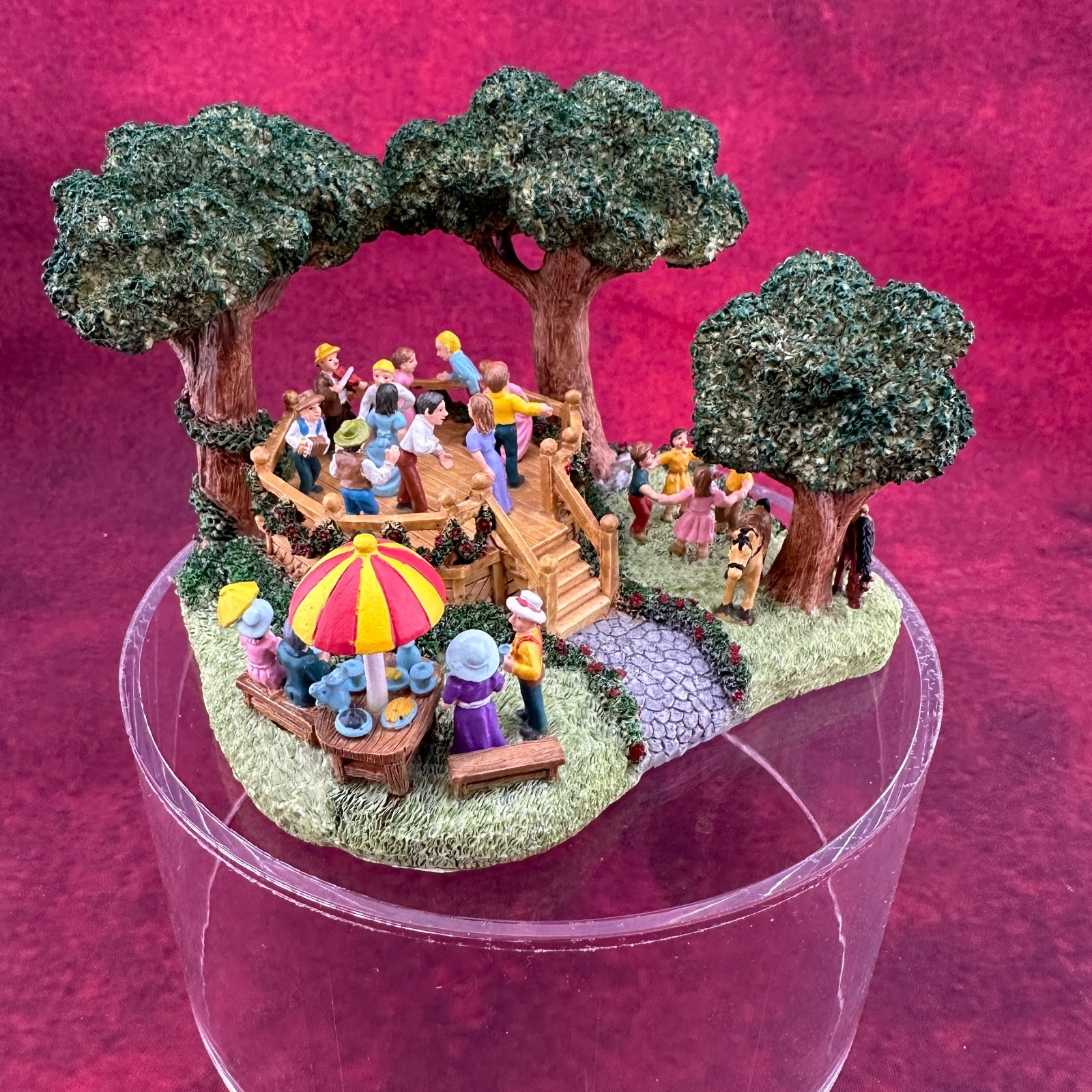 VINTAGE LIBERTY FALLS MINIATURE FIGURE COLLECTION ‘THE SQUARE DANCE” AH202, 2000
