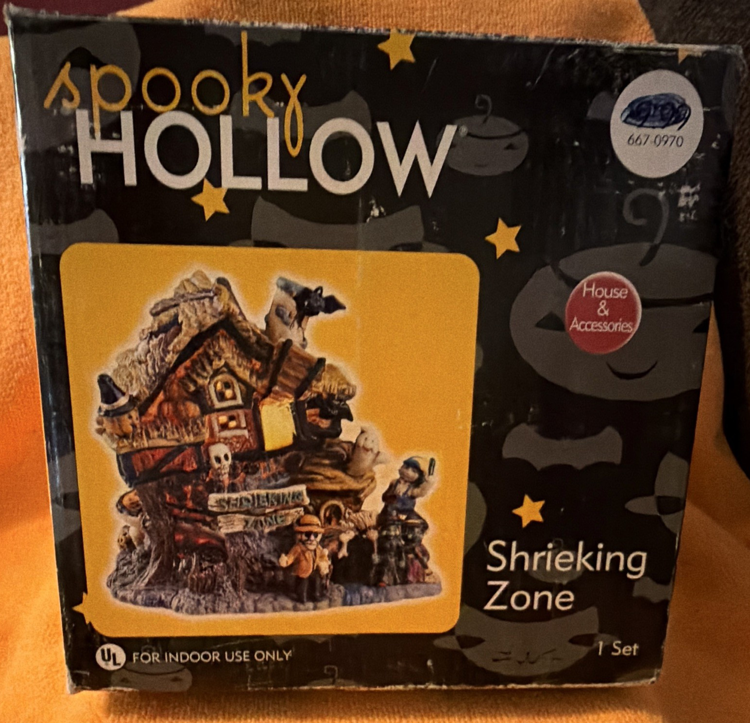 Spooky Hollow Shrieking Zone Haunted House Halloween Village Ceramic Boxed 00s