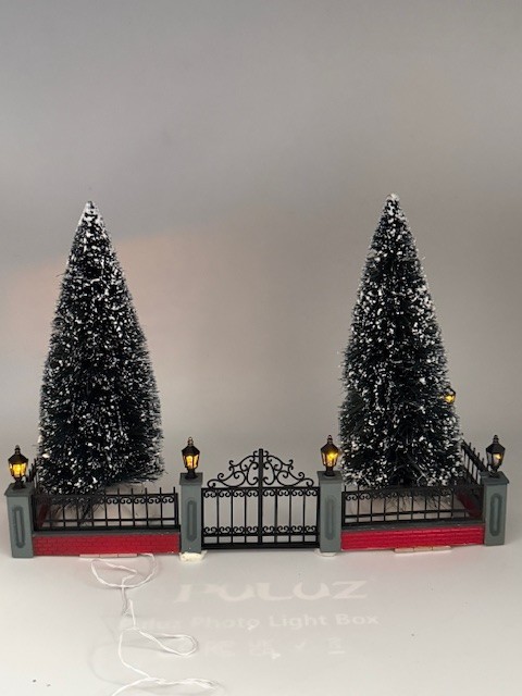 Lemax Lighted Wrought Iron Style Fence Accessory 5pc Christmas Village #10