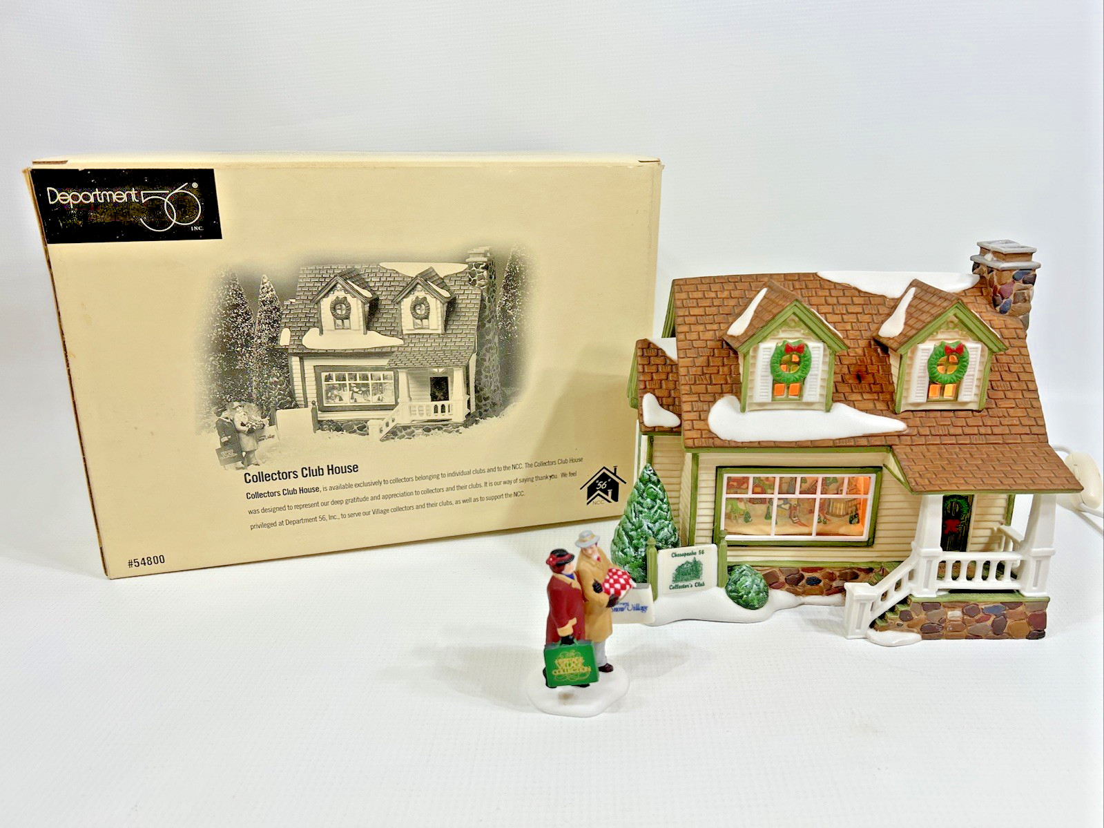 Dept 56 – Exclusive Collectors Club House with accessory #54800