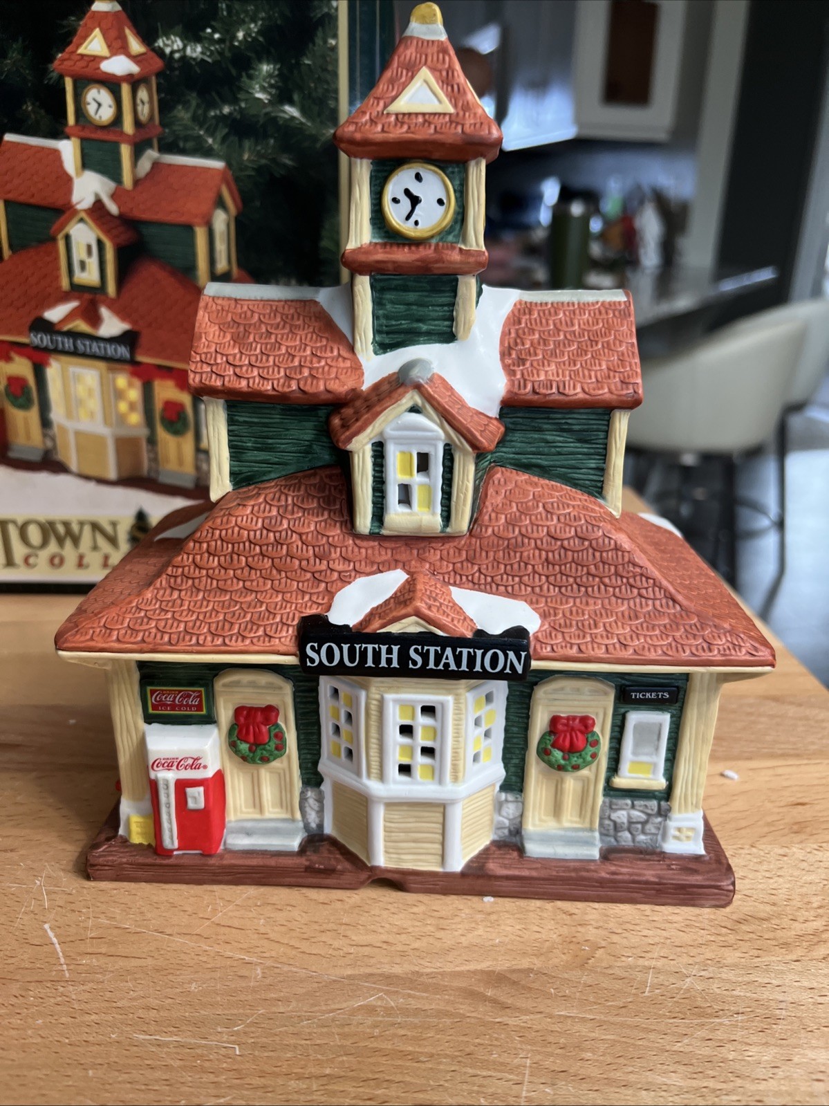 (#313). 1997 COCA – COLA TOWN SQUARE COLLECTION – SOUTH STATION – NEW