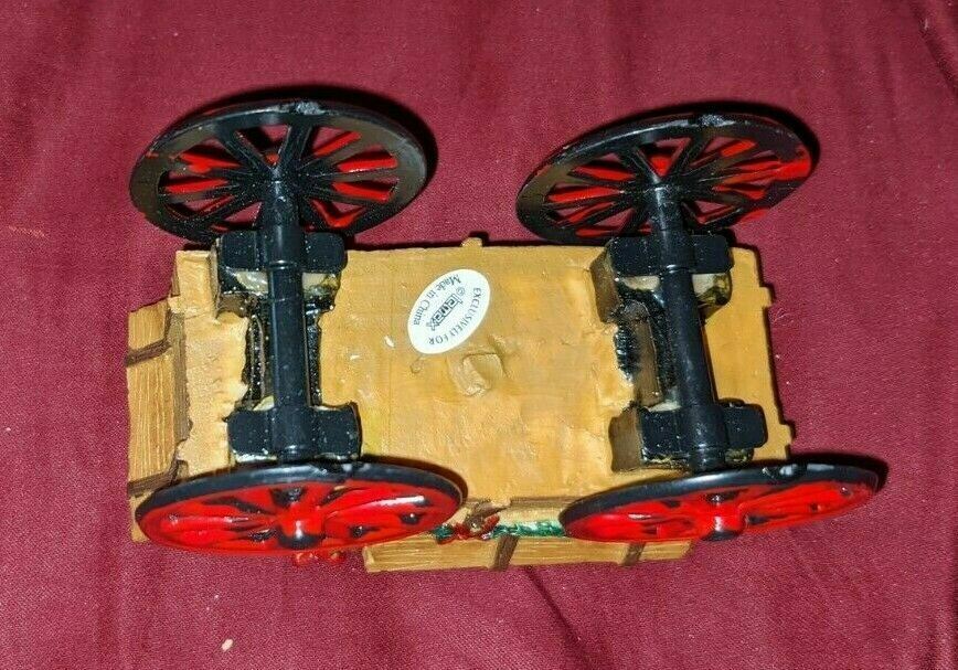 Lemax Village Decorative Buckboard Table Accent Christmas Accessory 43452 RARE