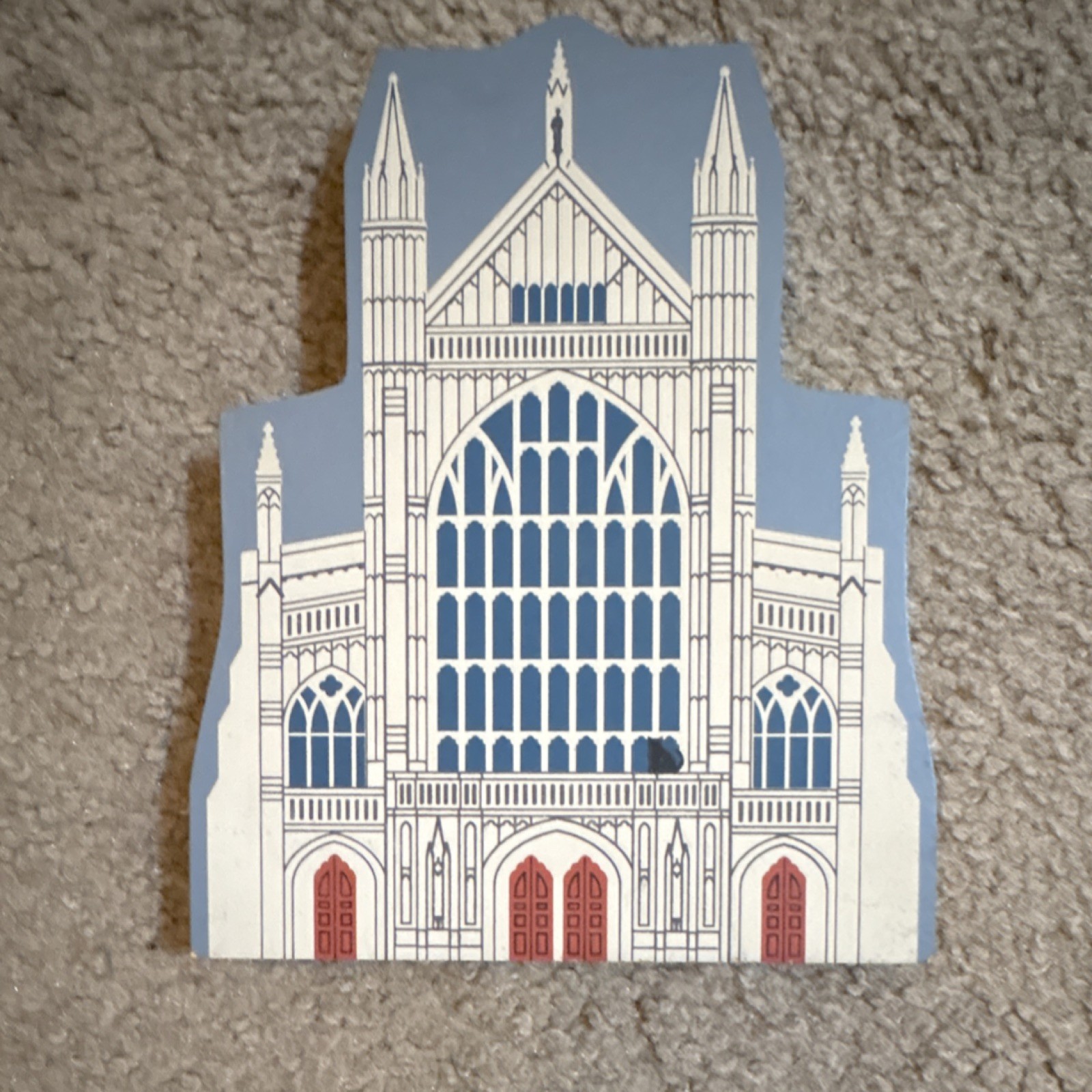 Cat’s Meow 1995 Cathedral Series Winchester Cathedral Hand Painted Village