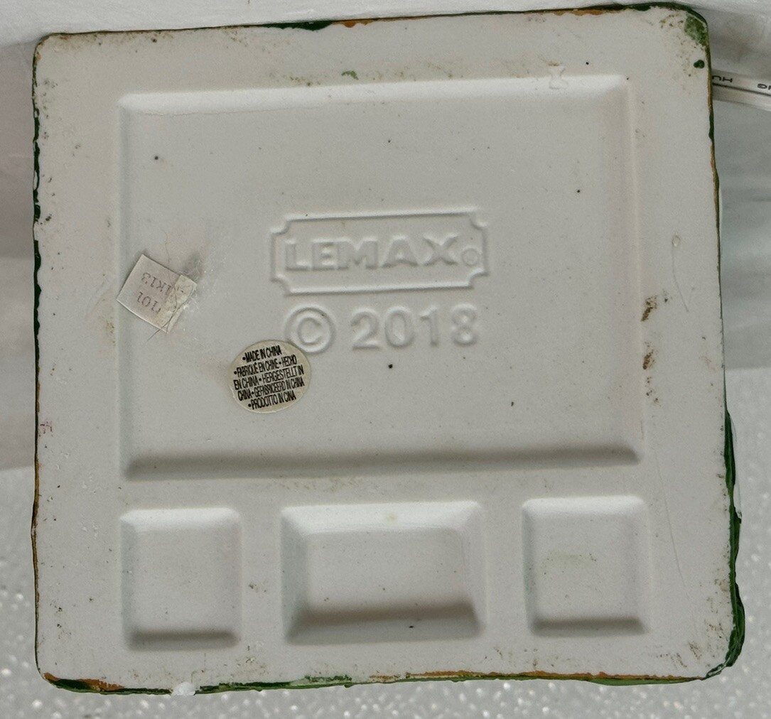 Lemax Wayside Church Porcelain Lighted Building