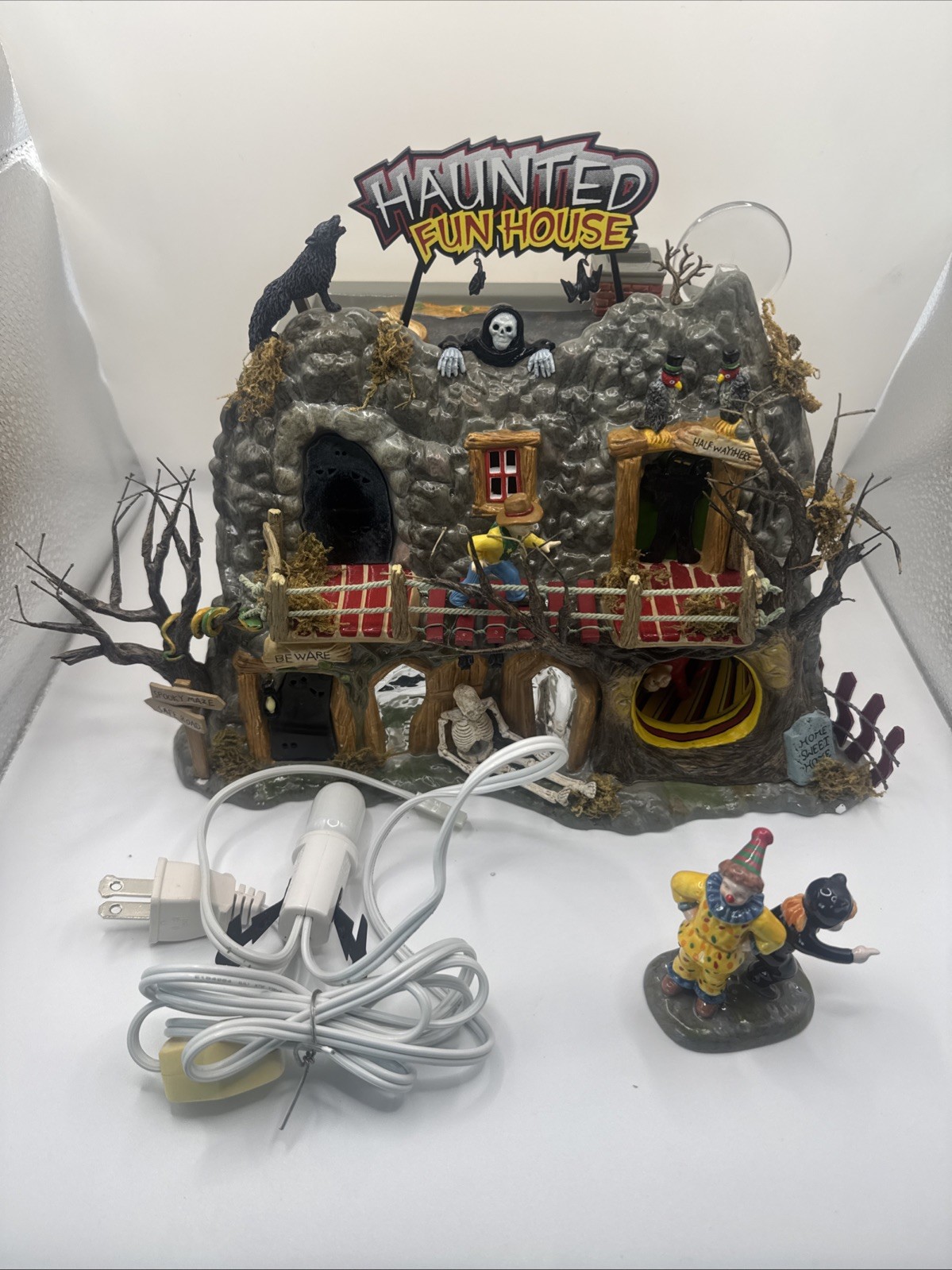 Dept 56 Halloween Haunted Fun House Animated Lighted Village 55094