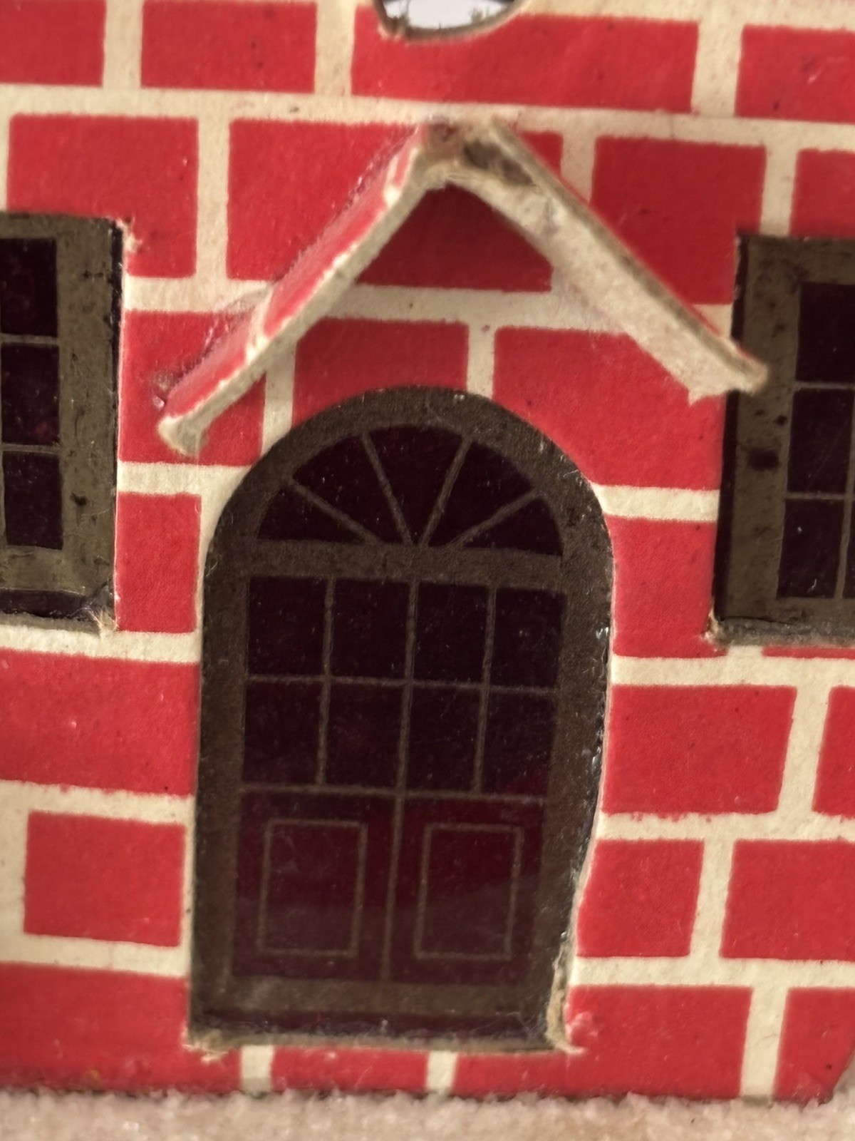 Vntg Putz House Red Brick with Cello Windows & Bottle Brush Tree Glitter L-D