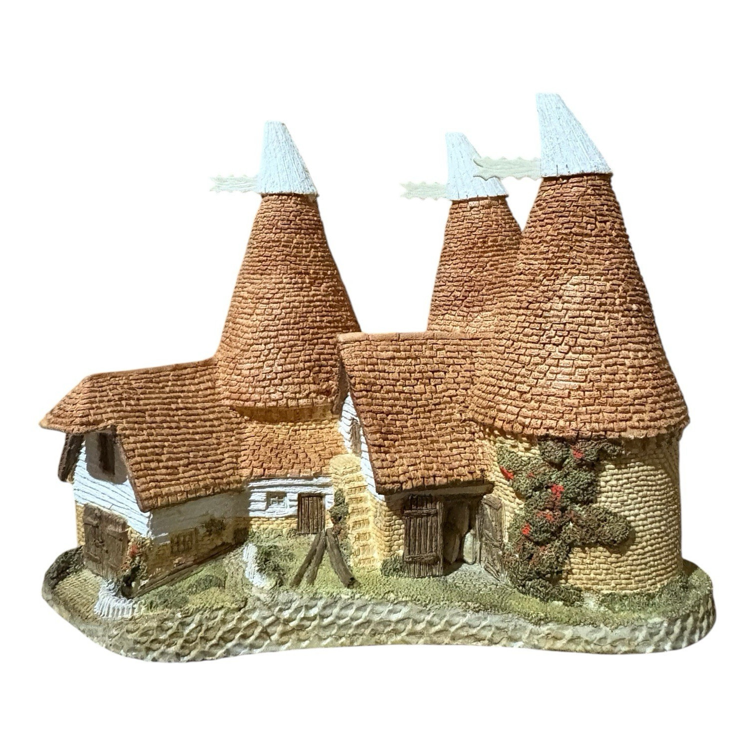 David Winter Cottages Triple Oast House Vintage 1981 Handmade Hand Painted Boxed