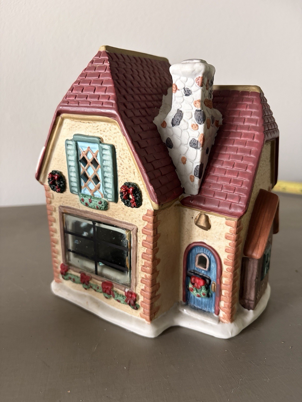 Vintage Longrich Ltd Christmas Village House Porcelain 7 Inch Painted Decoration