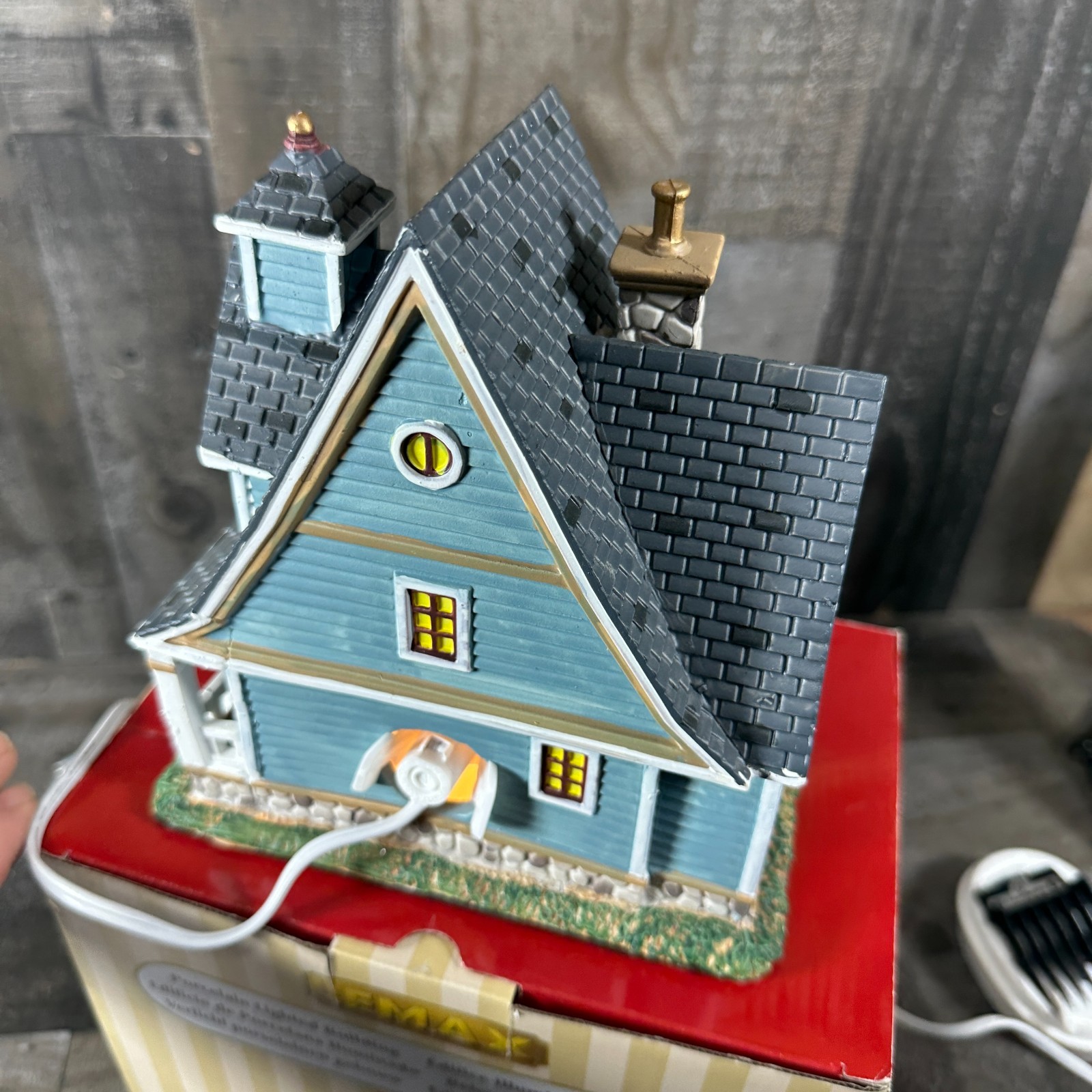 Lemax 2016 Pearson Cottage #65099 Miniature Village
