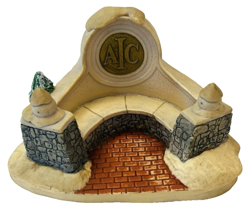 Vtg AIC 1995 Christmas Ceramic Decorative Miniature Bench Paperweight