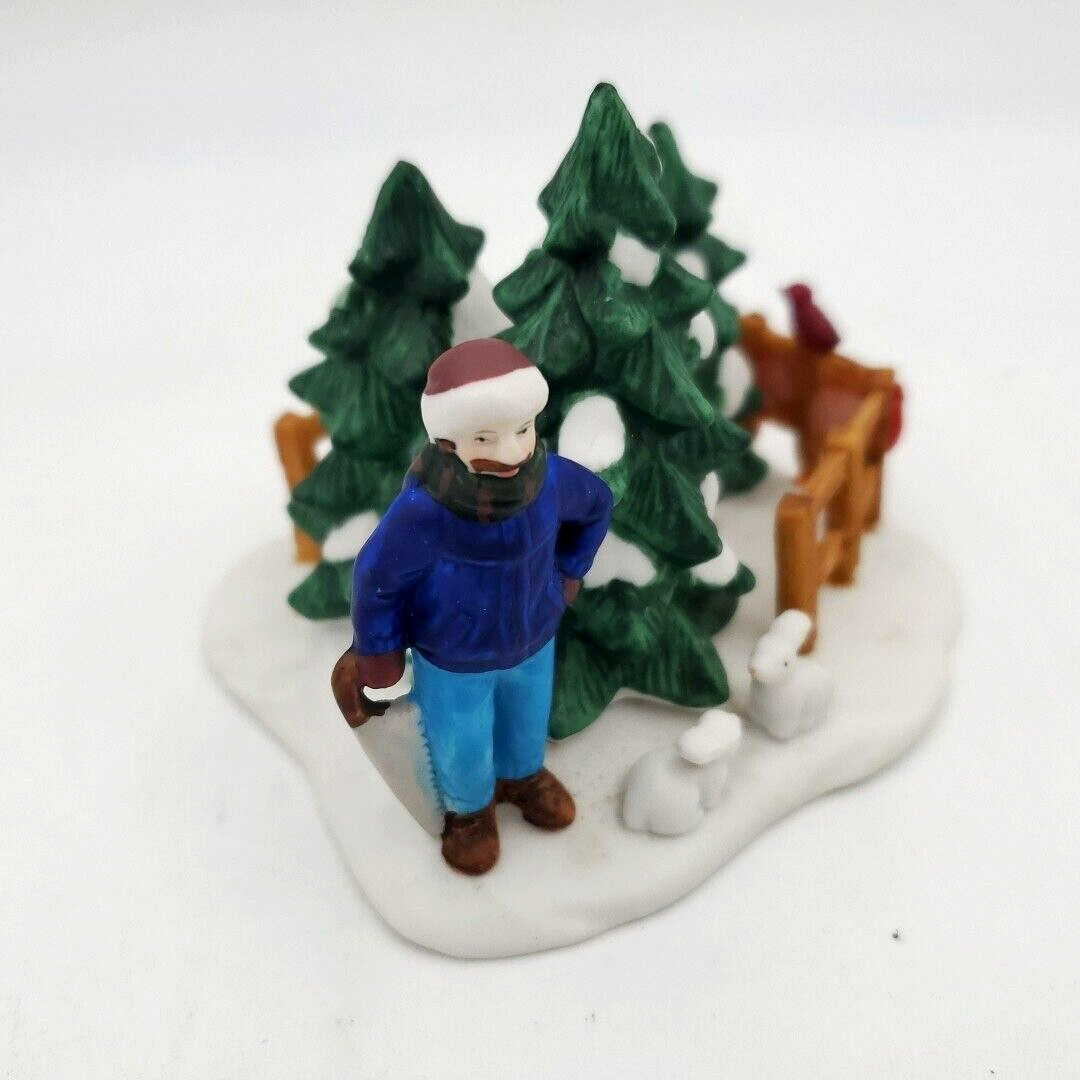 Vintage Hershey’s Holiday Village TREE LOT FIGURINE Accessory 2001 Christmas