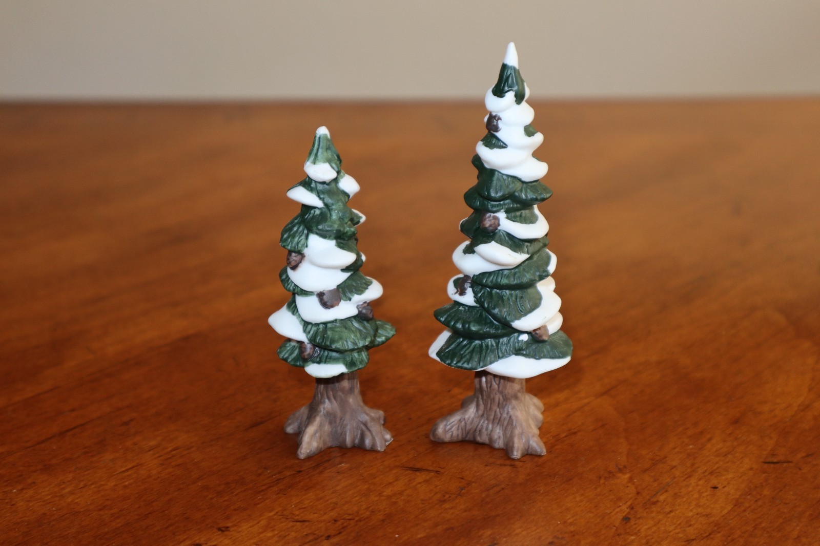 Kirkland Victorian Christmas Village 59979 Replacement: Lot 2 Pine Tree 4.5″ 3.5