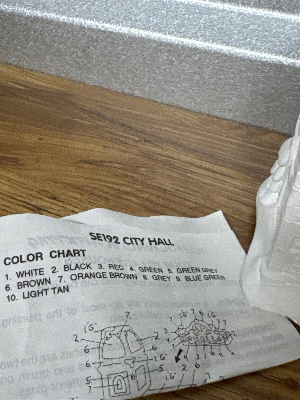 NEW California Creations SE192 City Hall DIY Paint Plaster Christmas Village