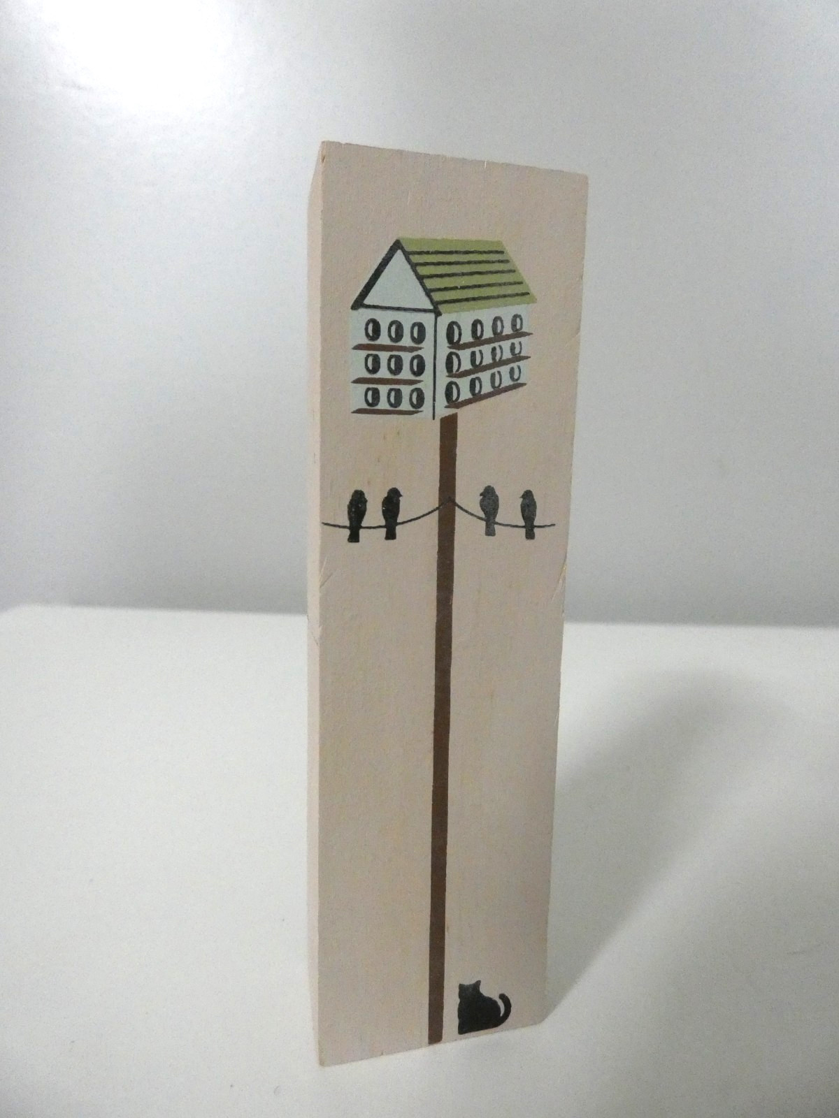 Cat’s Meow Wood Painted Bird House Shelf Sitter Martin House Double Sided